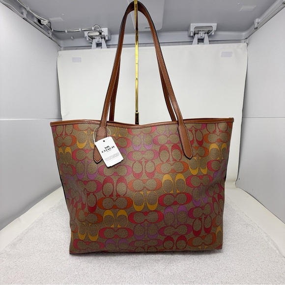 Coach City Tote Rainbow Signature Canvas purse NWT khaki/ multi Redwood - Picture 9 of 16